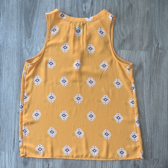 Beautiful Blouse purchase from Stitch Fix - Picture 3 of 3